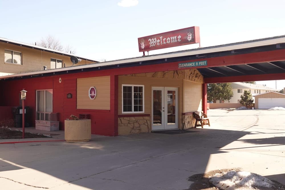 The Castle Inn — hotel in Scottsbluff, Nebraska