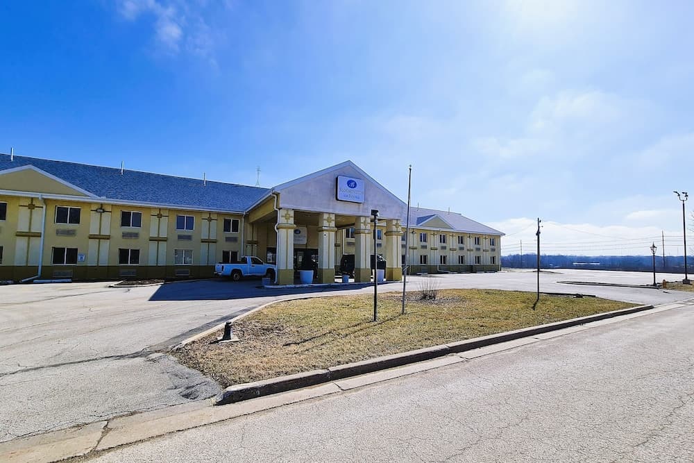 Bloomington Inn I-55 and I-74 — hotel in Bloomington, Illinois