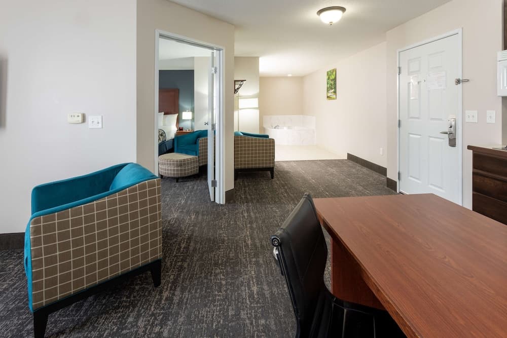 Grandstay Residential Suites Hotel - Sheboygan property views in Sheboygan, WI — gallery photo 3