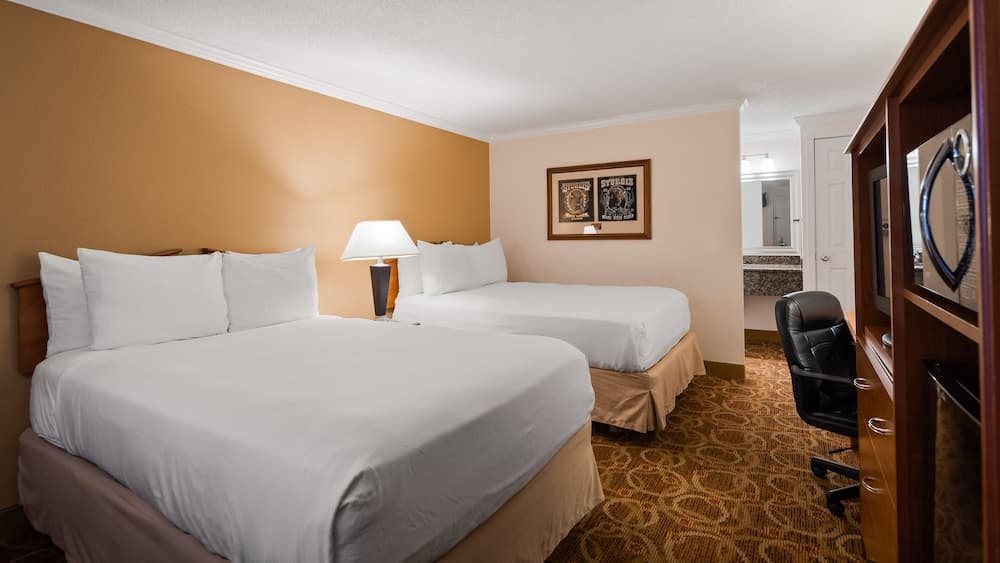 Sturgis Lodge & Suites, Travelodge by Wyndham property views in Sturgis, SD — gallery photo 3