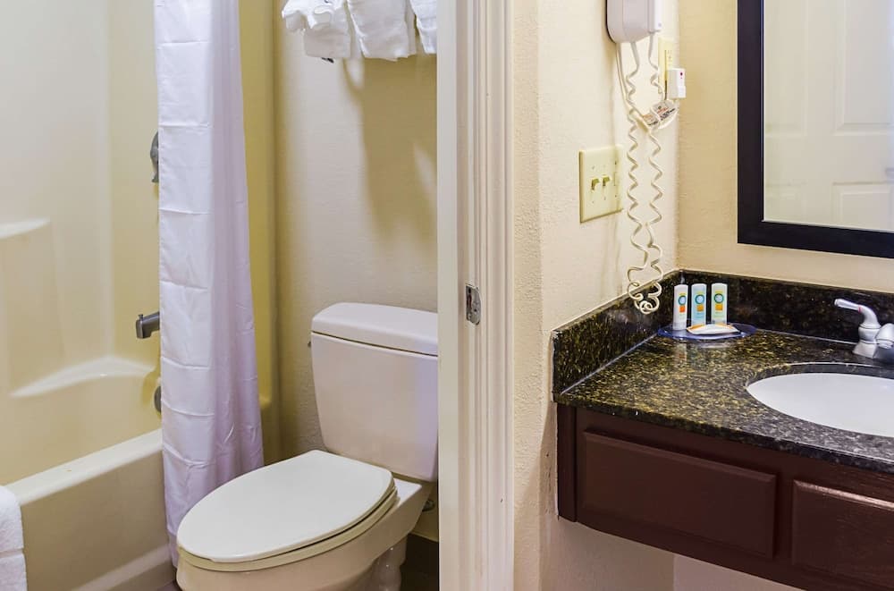 Quality Inn Vicksburg property views in Vicksburg, MS — gallery photo 3