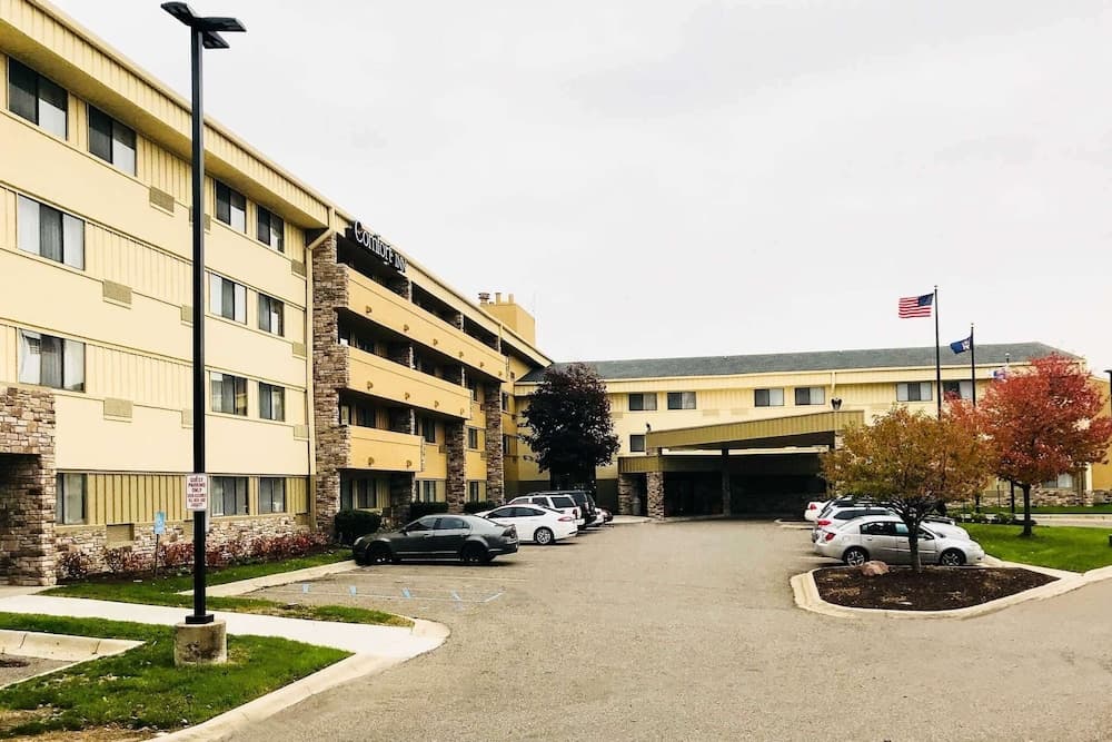 Comfort Inn Farmington Hills - Detroit Northwest — hotel in Farmington Hills, Michigan