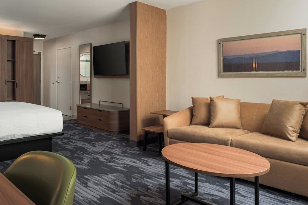 Fairfield Inn & Suites Huntsville Madison — hotel in Madison, Alabama