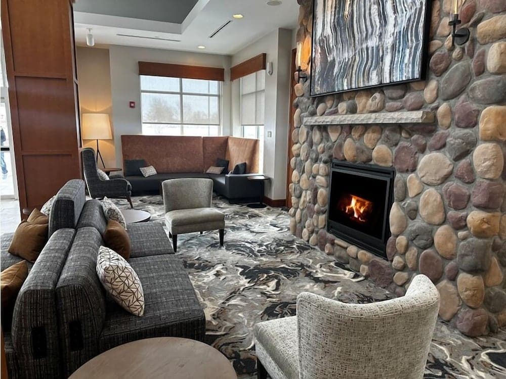 Hilton Garden Inn Cedar Falls property views in Cedar Falls, IA — gallery photo 3