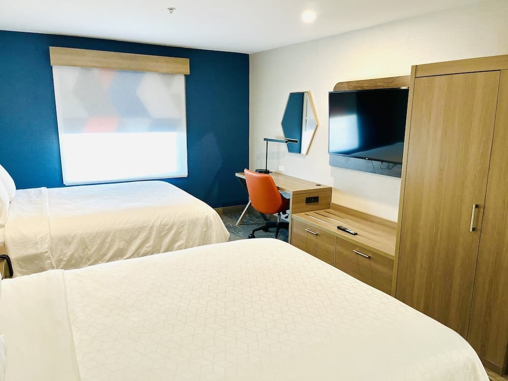 Holiday Inn Express & Suites Frazier Park by IHG property views in Lebec, CA — gallery photo 3