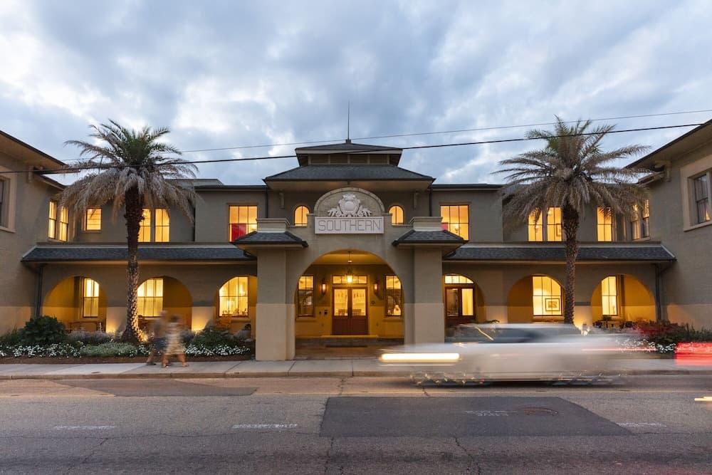 The Southern Hotel — hotel in Covington, Louisiana