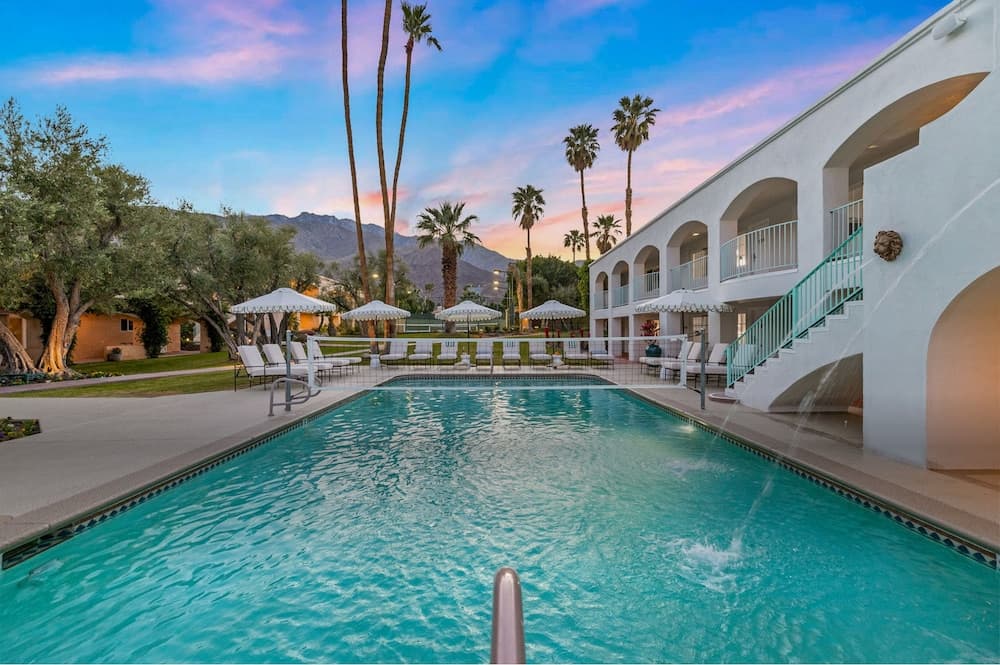 Casa Palma Hotel & Bungalows — hotel in Palm Springs, California