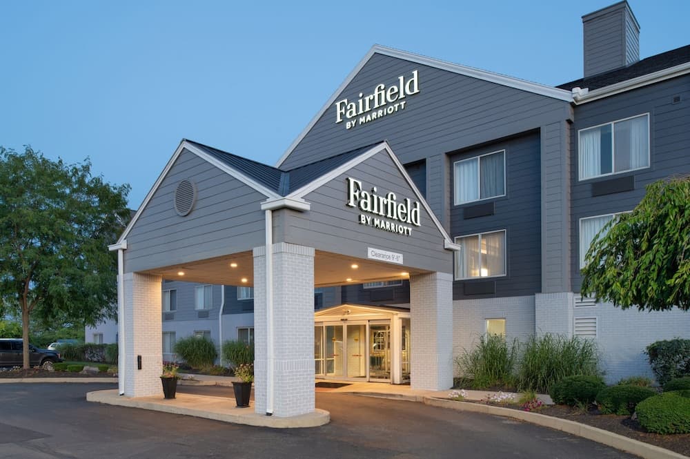 Fairfield Inn & Suites Dayton Troy — hotel in Troy, Ohio